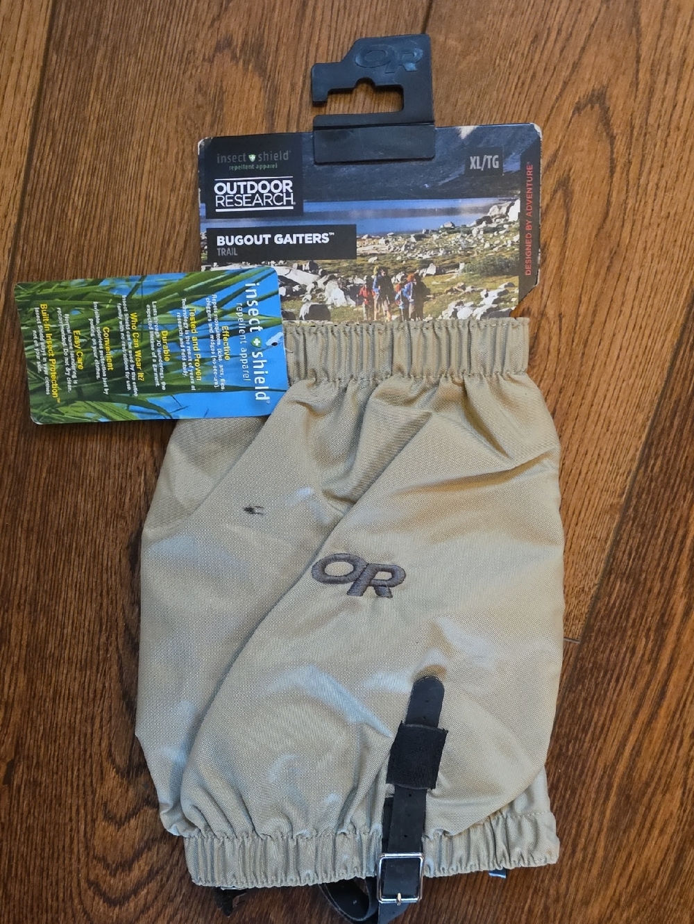 Outdoor Research Tan Bugout Gaiters with Black Straps